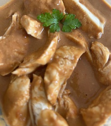 Emincé de poulet sauce aux cacahuètes - Mardi